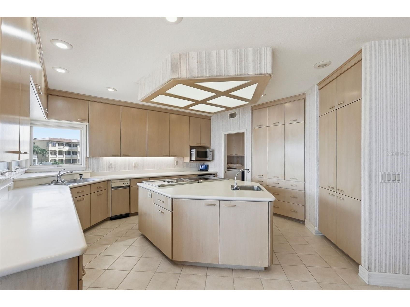 2869 Seabreeze Drive S Gulfport FL 33707 - BOCA CIEGA BAY TB8523477 image19