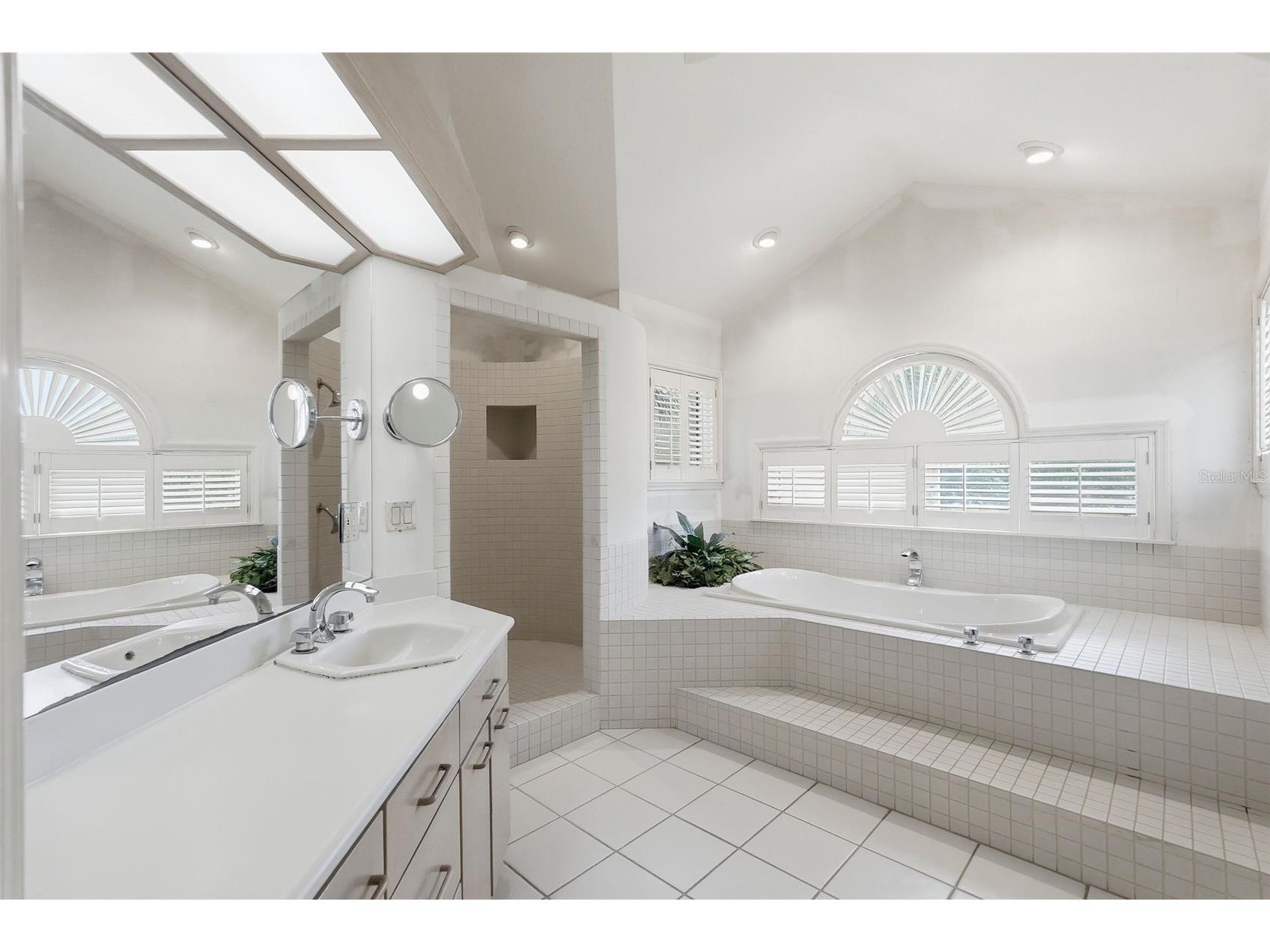 2869 Seabreeze Drive S Gulfport FL 33707 - BOCA CIEGA BAY TB8523477 image26