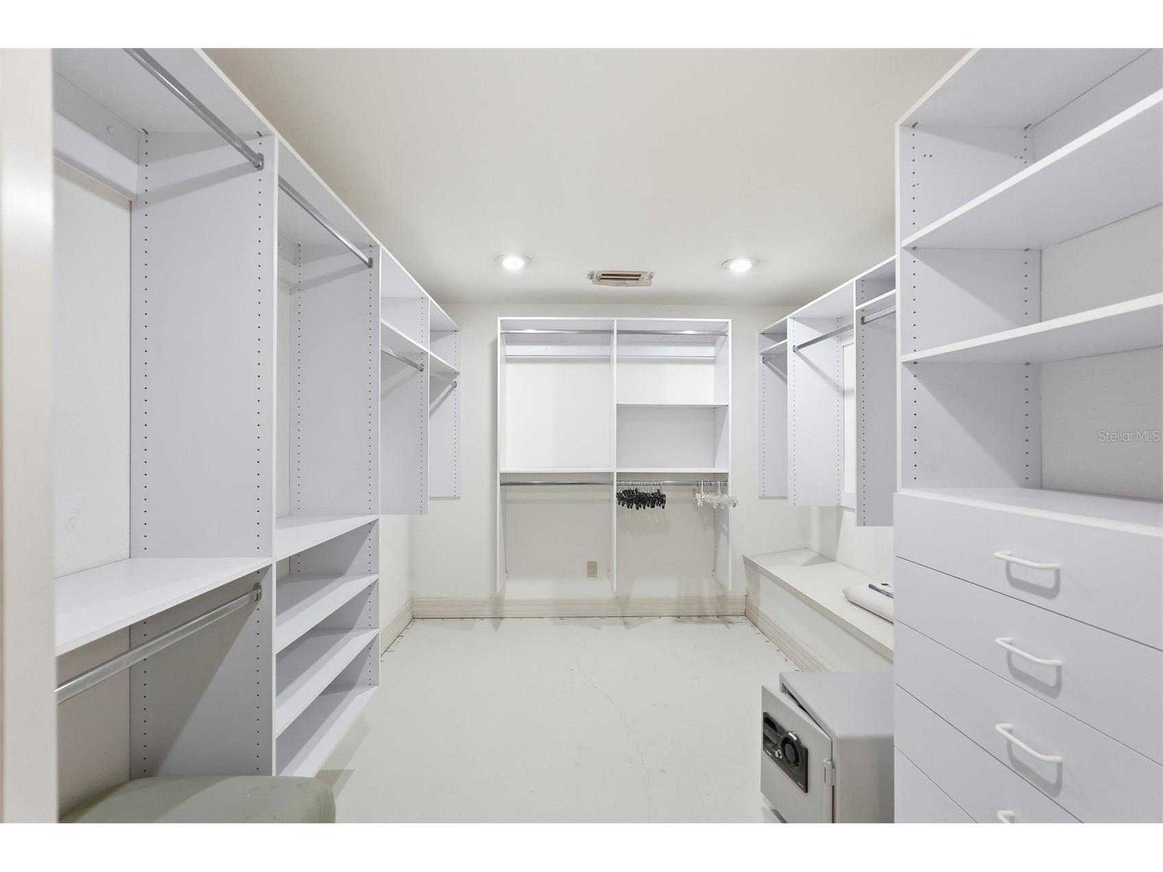2869 Seabreeze Drive S Gulfport FL 33707 - BOCA CIEGA BAY TB8523477 image32