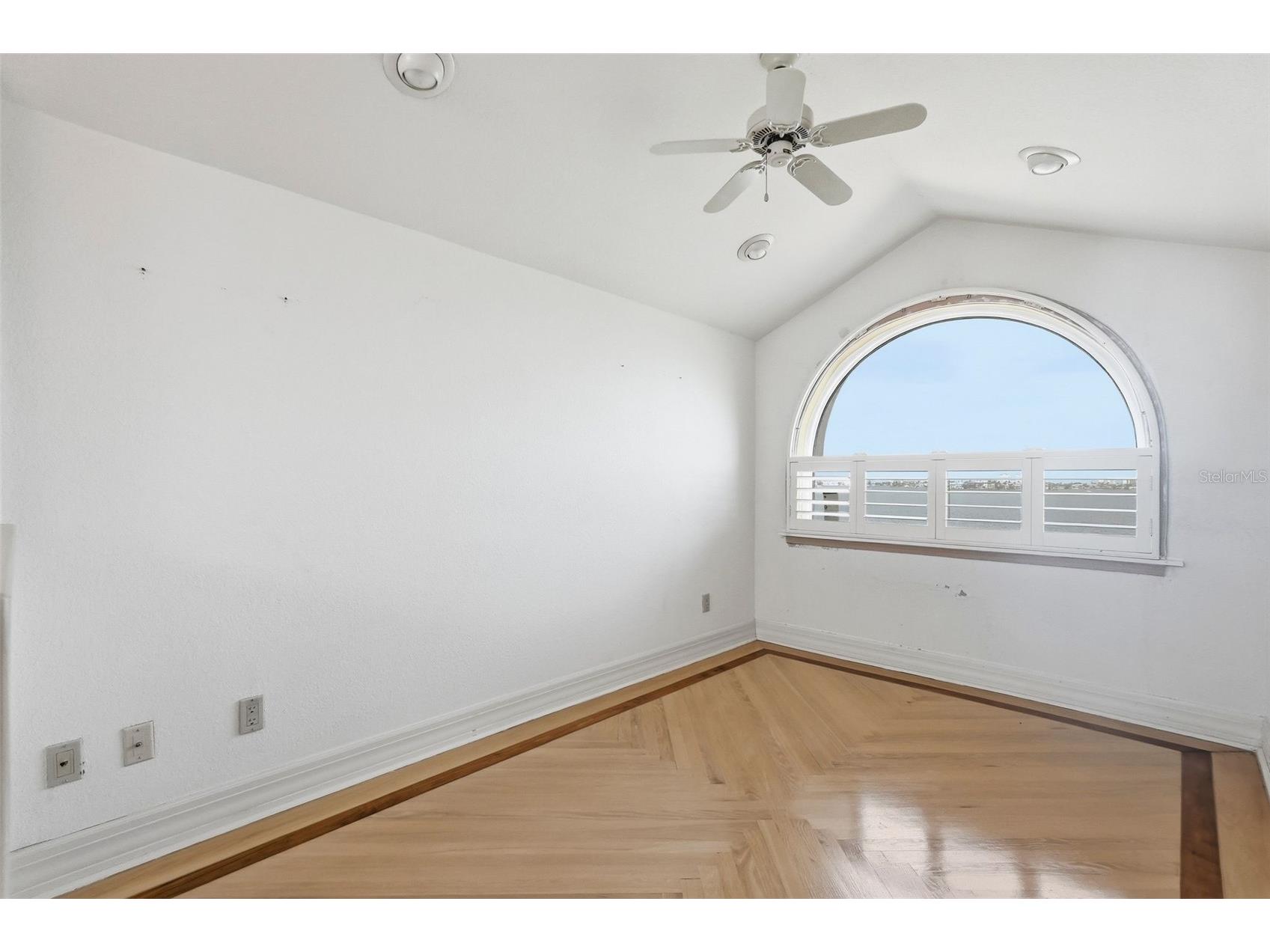 2869 Seabreeze Drive S Gulfport FL 33707 - BOCA CIEGA BAY TB8523477 image36