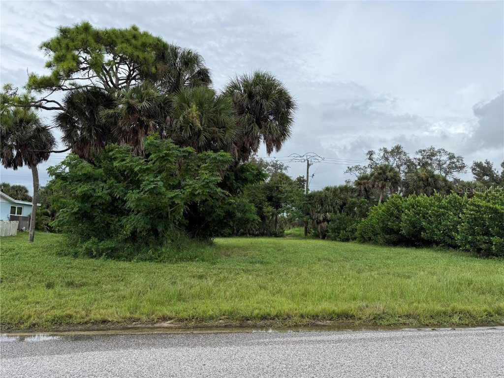 287 Annapolis Lane Rotonda West FL 33947 D6143544 image1