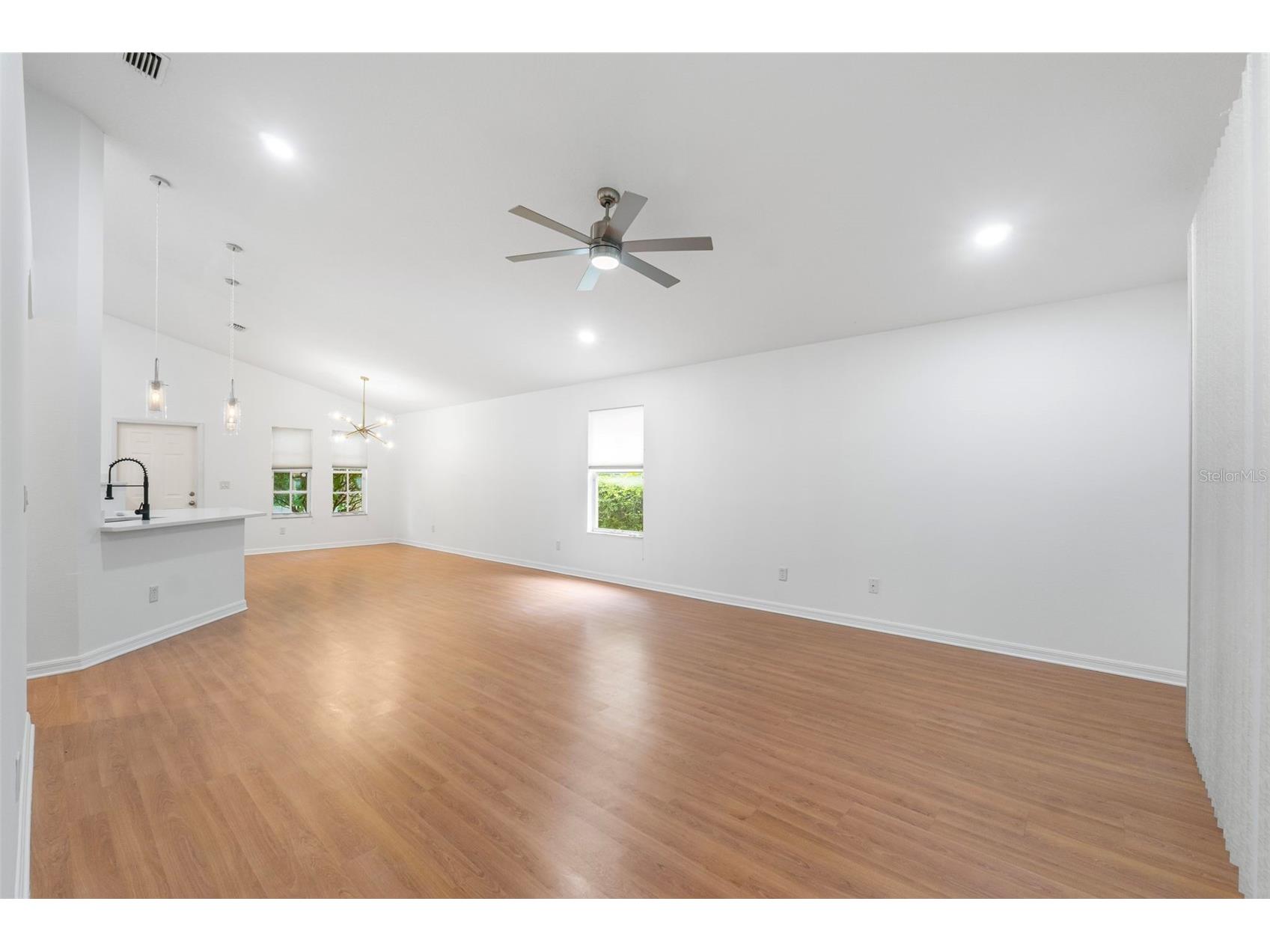 287 Marsh Landing Circle Debary FL 32713 O6421110 image13