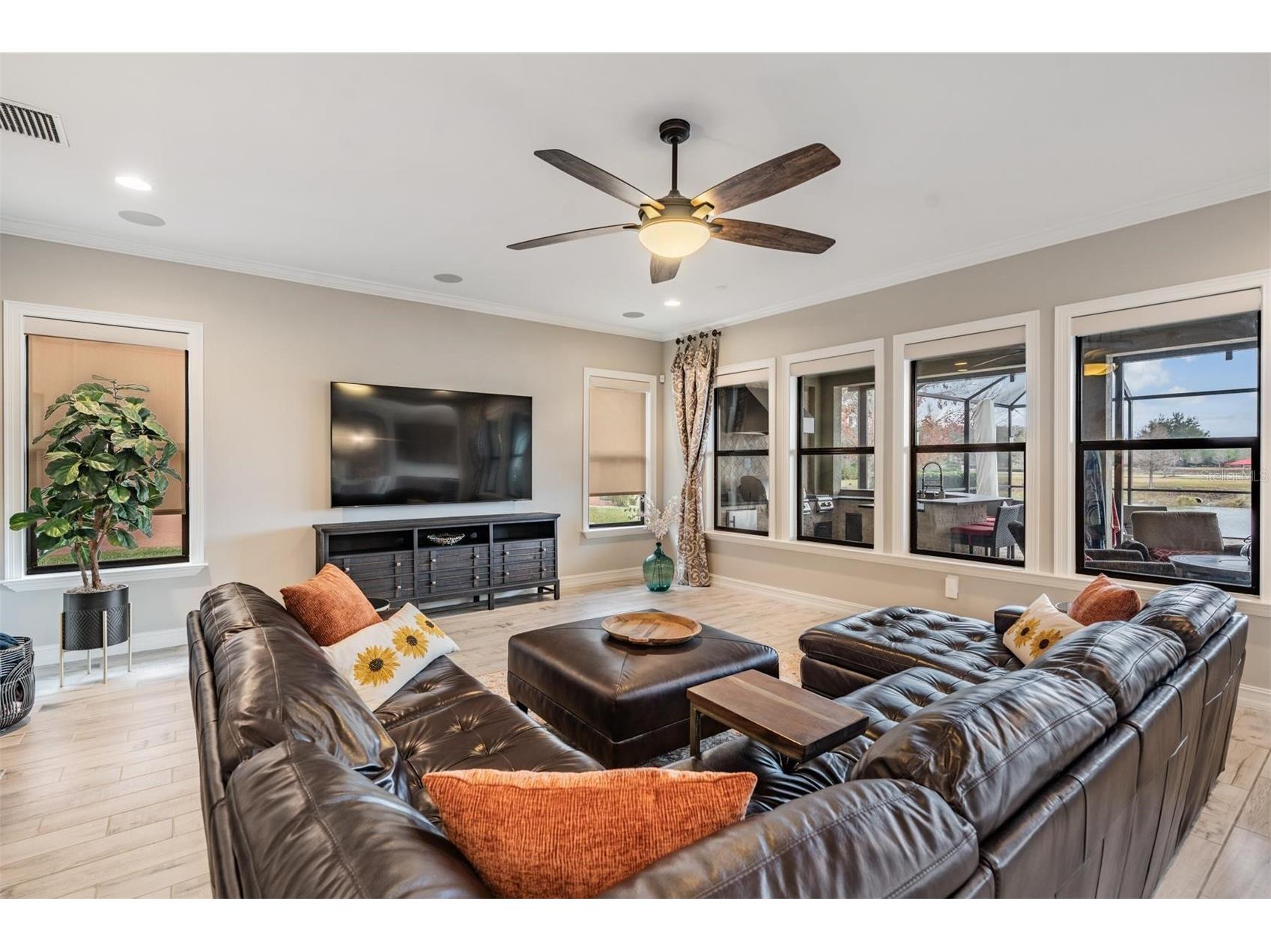 28700 Corbara Place Wesley Chapel FL 33543 TB8469571 image22