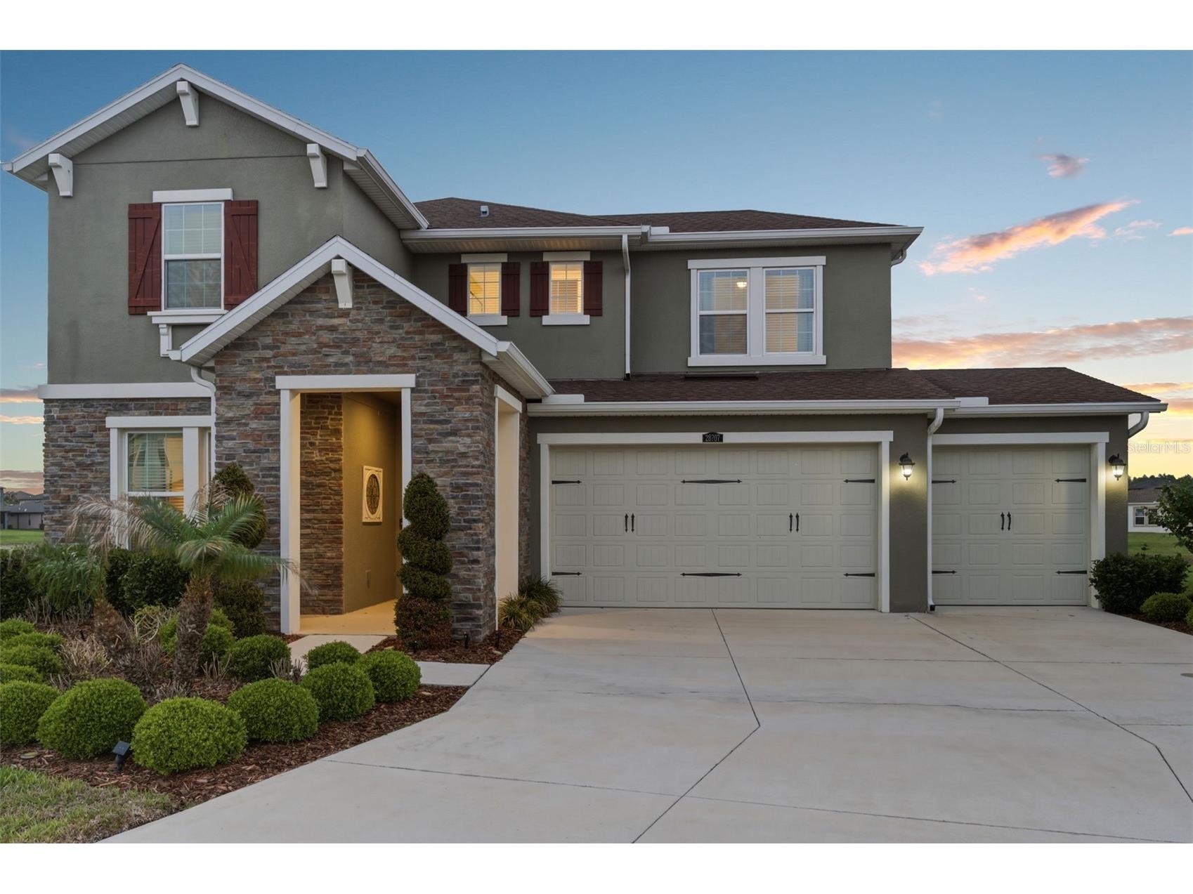 28707 Revaro Lane Wesley Chapel FL 33543 TB8496175 image1