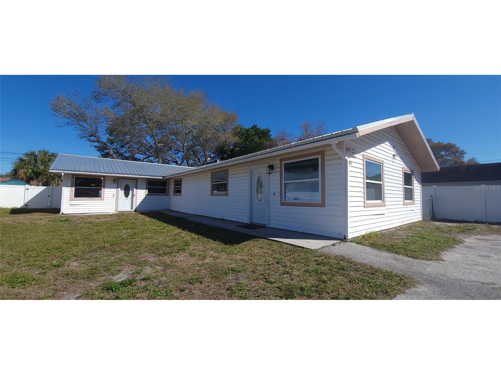 2871 Willow Avenue Largo FL 33771 U8231693 image1