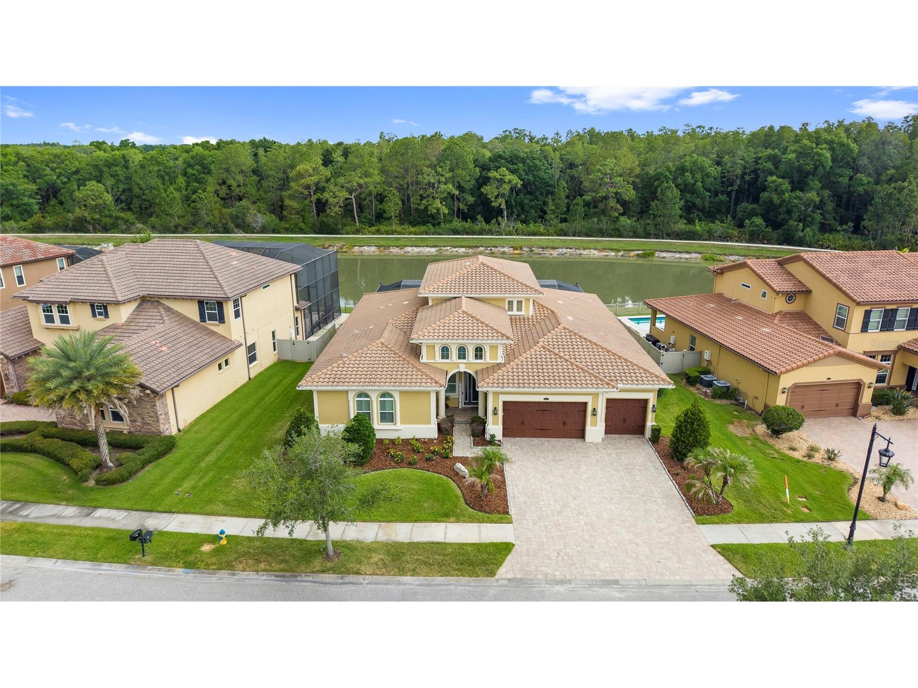 28715 Corbara Place Wesley Chapel FL 33543 TB8518475 image2