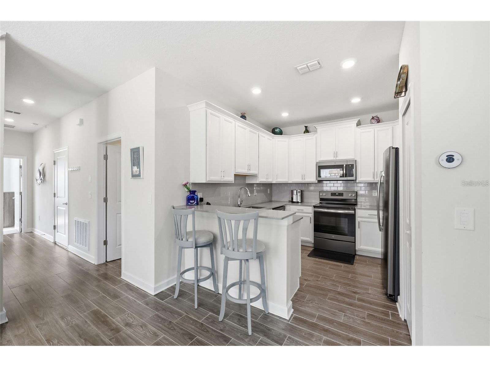 2872 Attwater Loop Winter Haven FL 33884 - LAKE RUBY TB8511789 image10