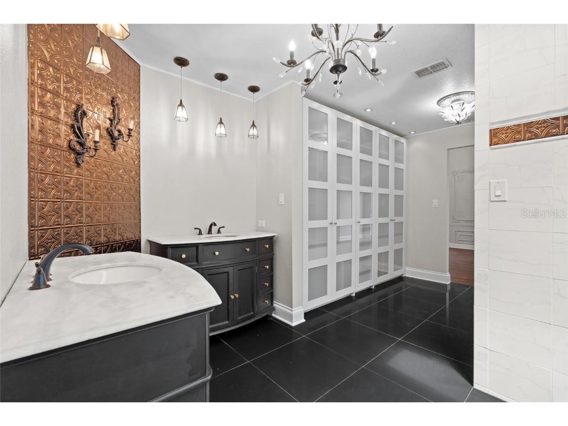 2872 Hammock Drive Plant City FL 33566 TB8419175 image30