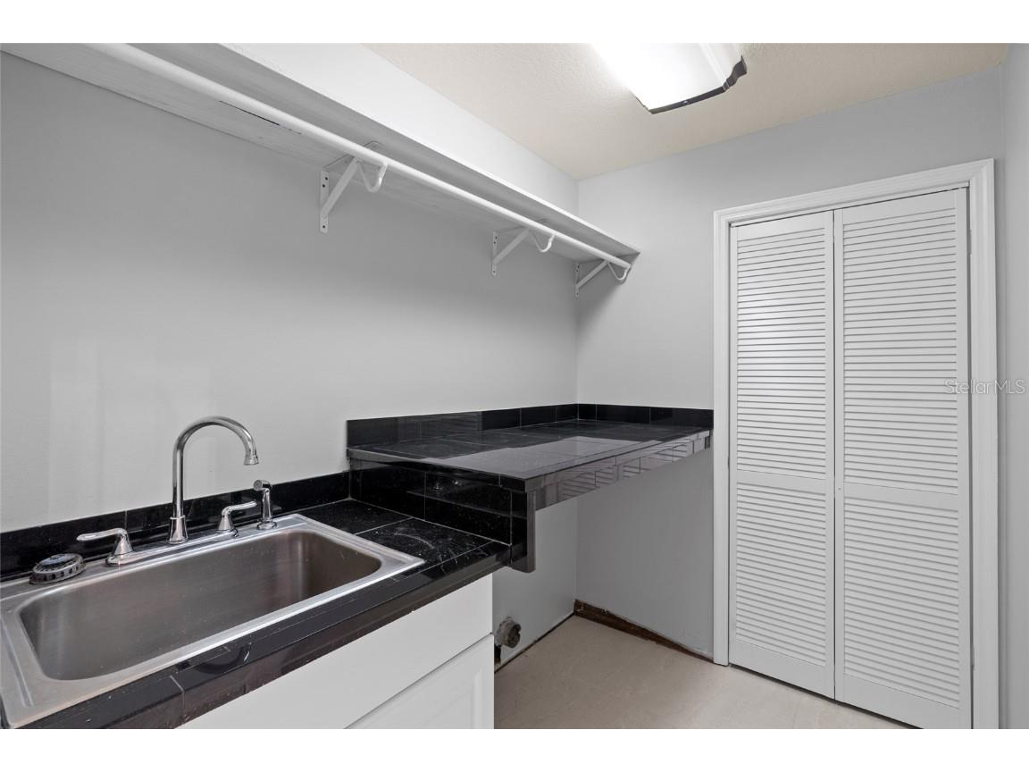 2872 Hammock Drive Plant City FL 33566 TB8419175 image37