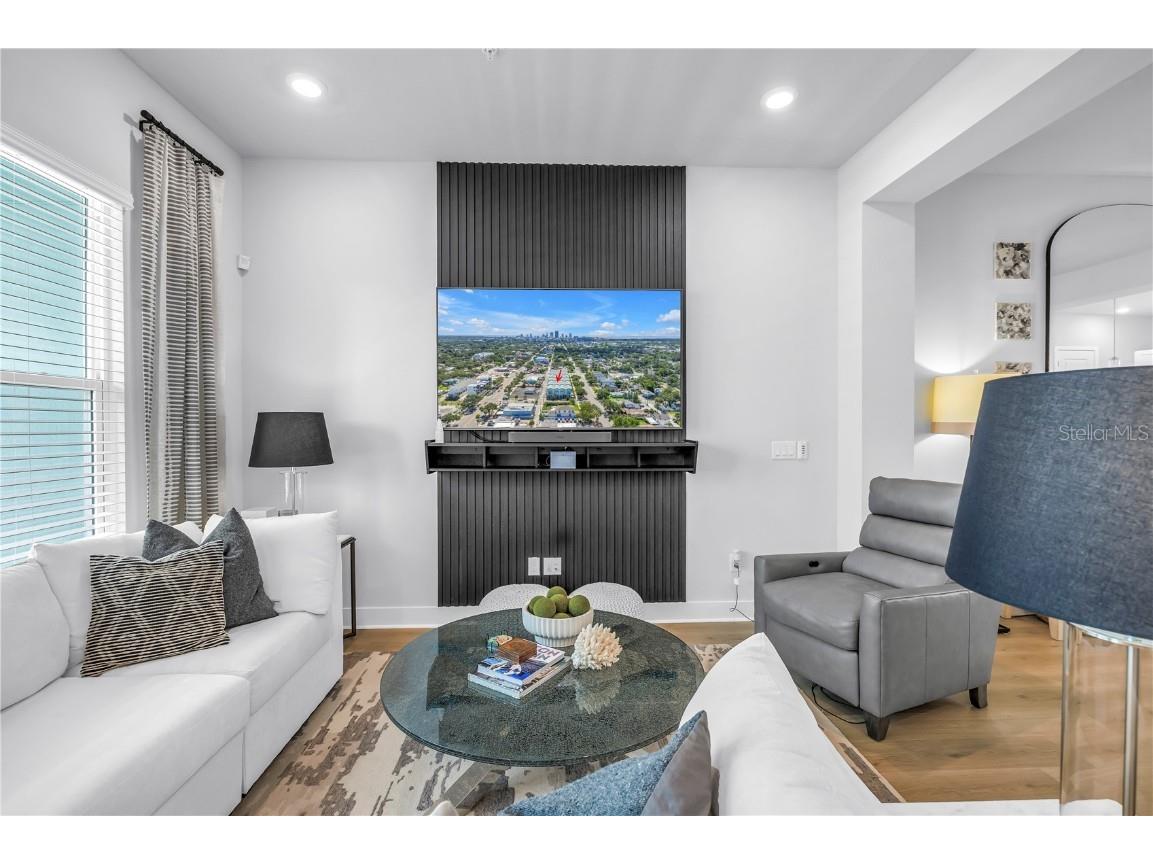 2873 1st Avenue S Saint Petersburg FL 33712 TB8410292 image32