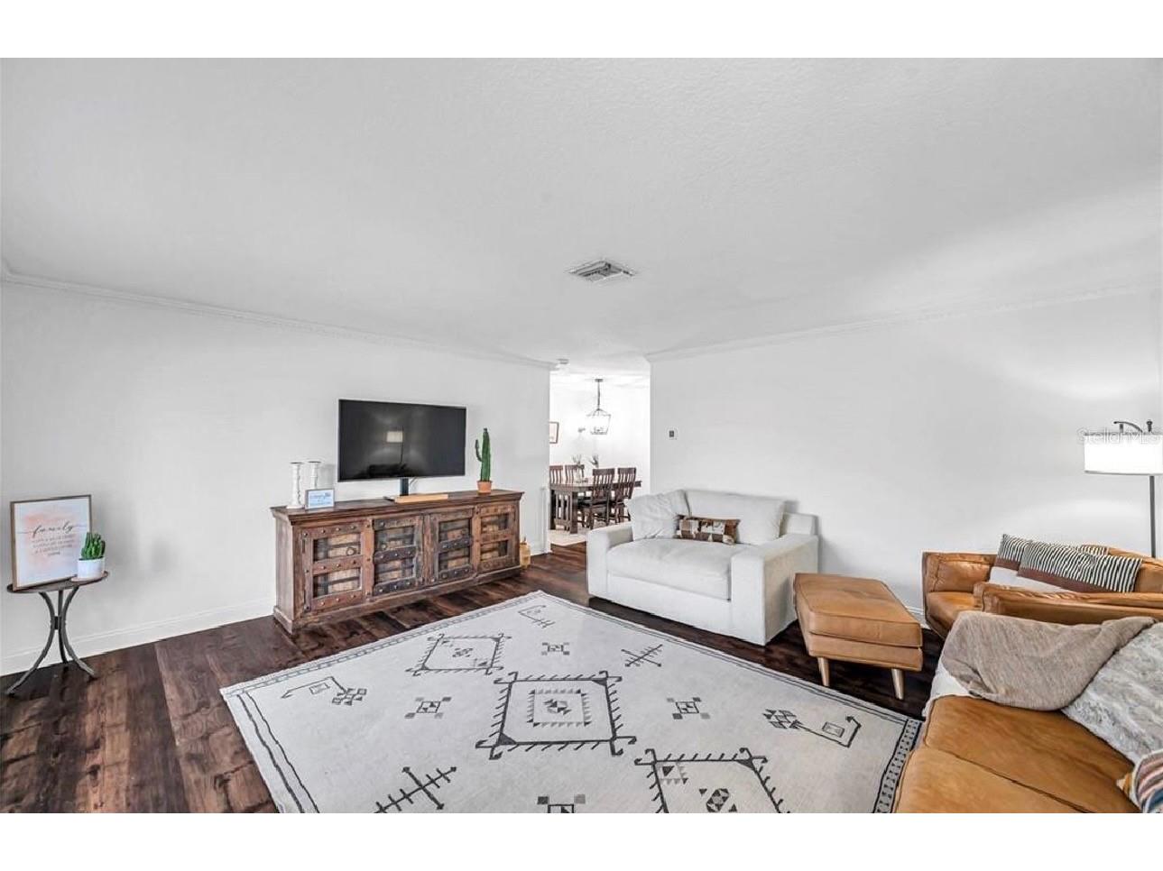 2873 Sarah Drive Clearwater FL 33759 TB8493221 image3