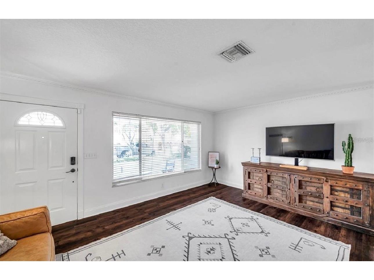 2873 Sarah Drive Clearwater FL 33759 TB8493221 image4