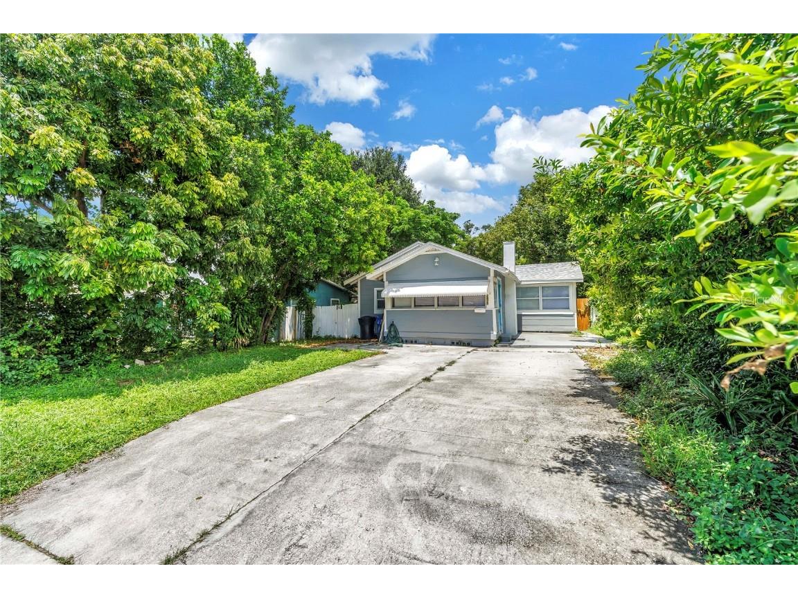 2875 13th Avenue N Saint Petersburg FL 33713 TB8416704 image1