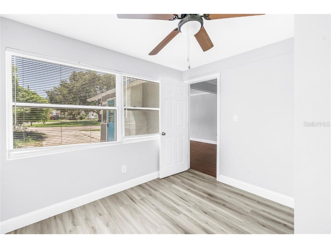 2875 13th Avenue N Saint Petersburg FL 33713 TB8416704 image19