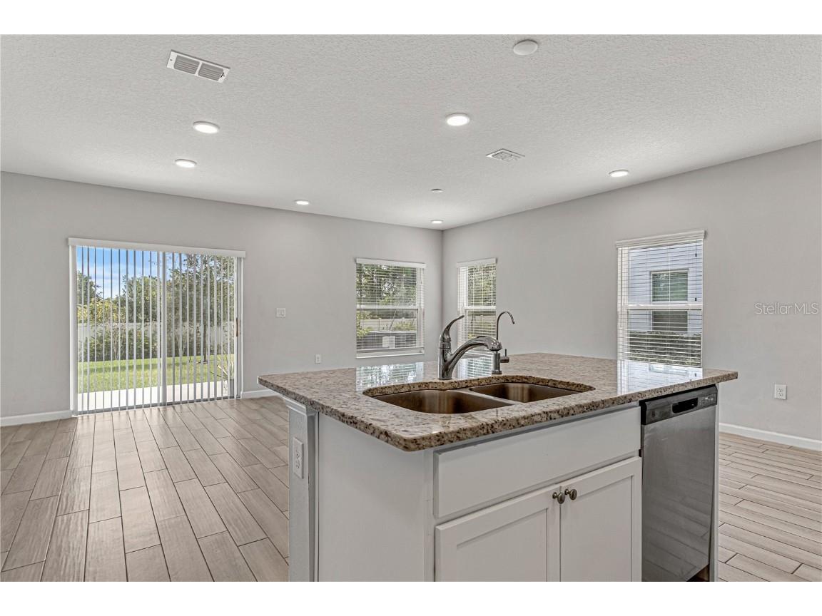 2875 Narcoossee Commons Way Saint Cloud FL 34771 O6359977 image8