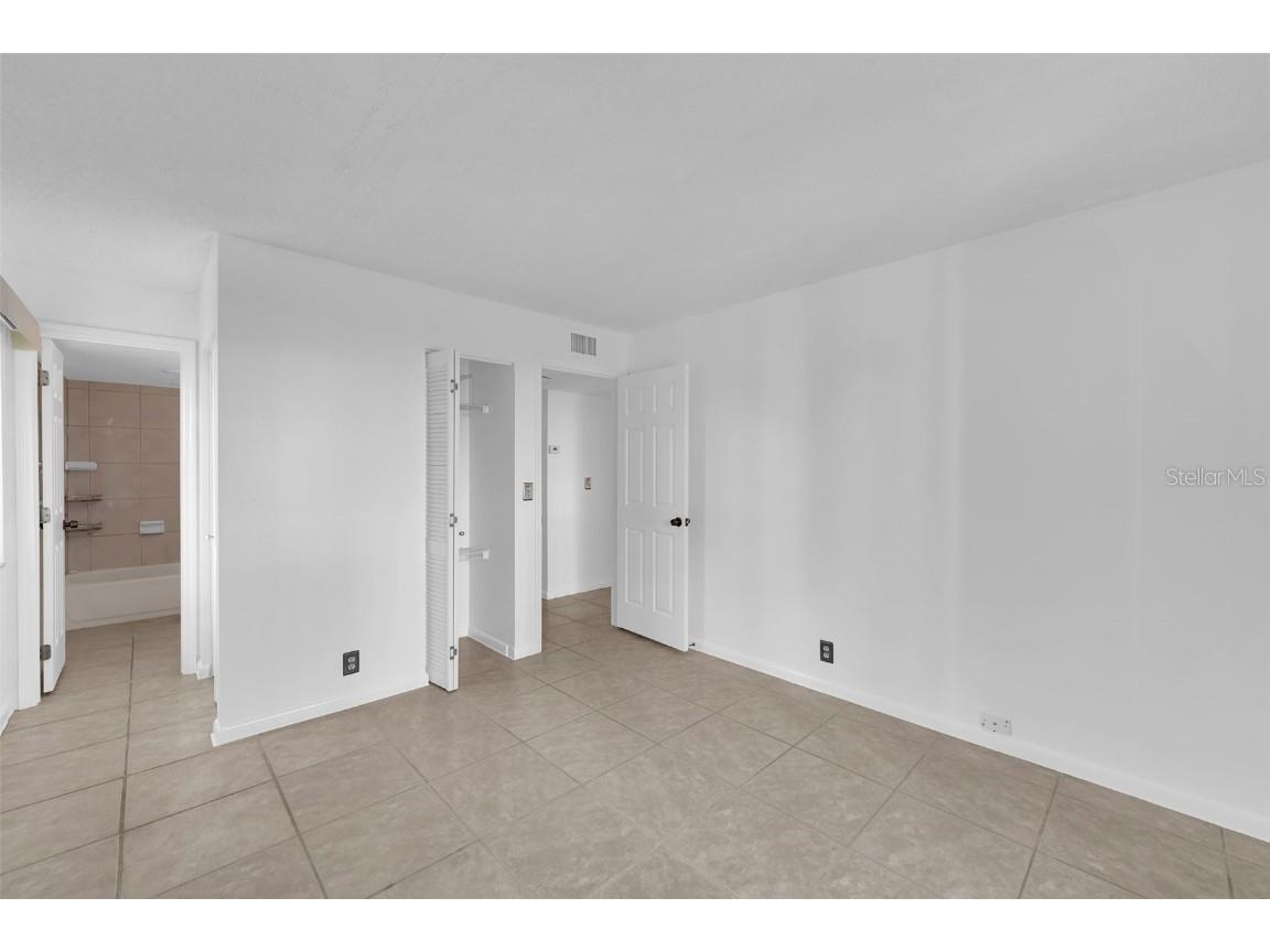 2875 Palm Beach Boulevard #205 Fort Myers FL 33916 C7517194 image14