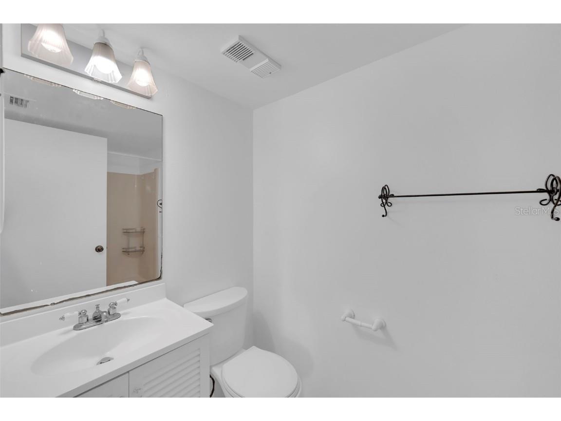 2875 Palm Beach Boulevard #205 Fort Myers FL 33916 C7517194 image16