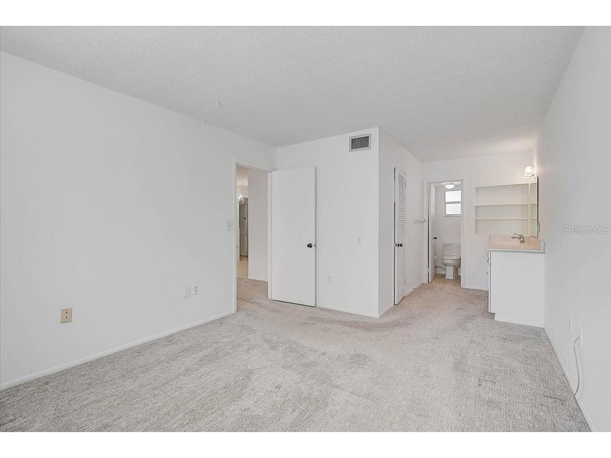2875 Swifton Drive #58 Sarasota FL 34231 A4685562 image16