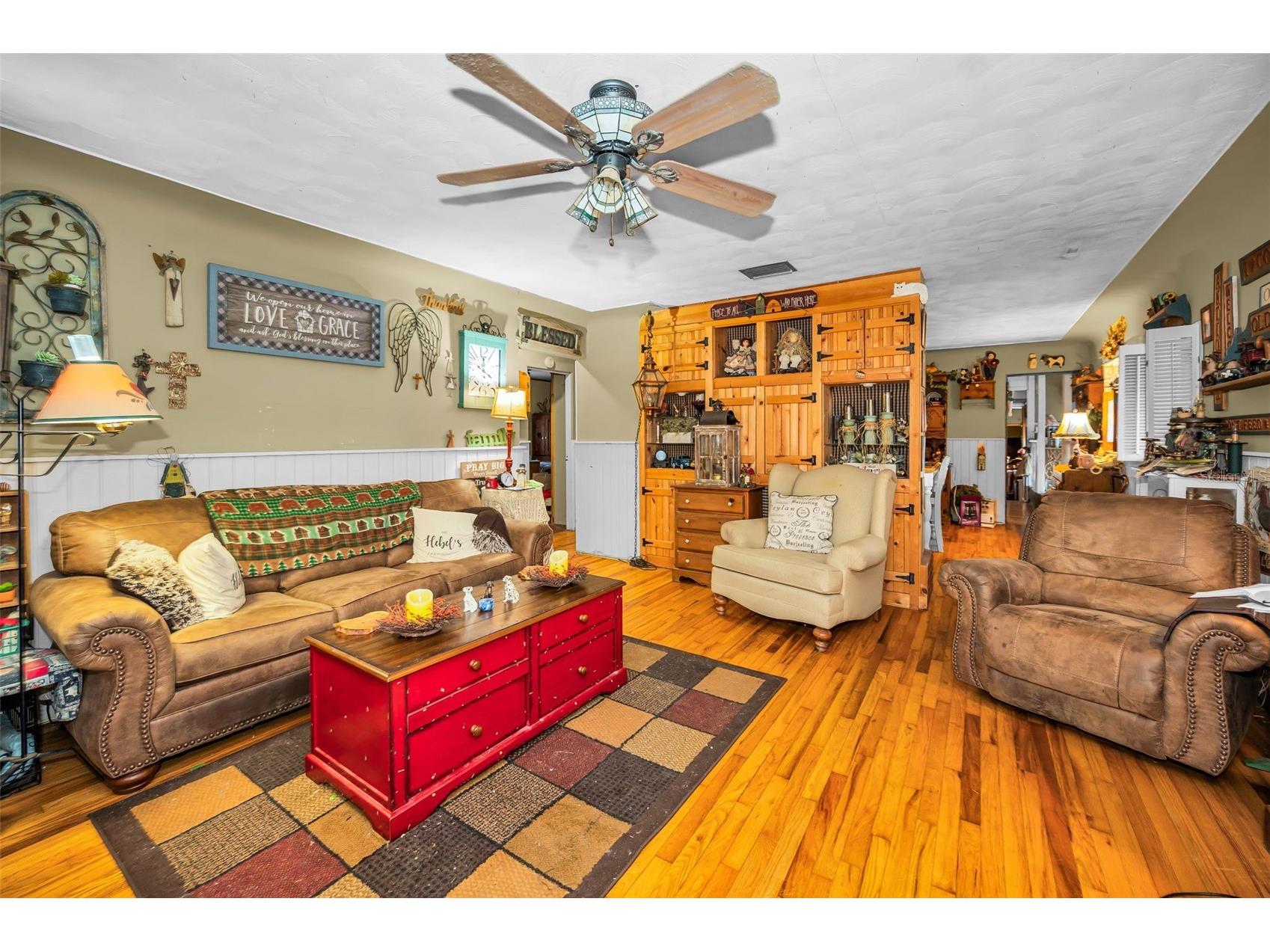 2876 30th Avenue N Saint Petersburg FL 33713 TB8500662 image16