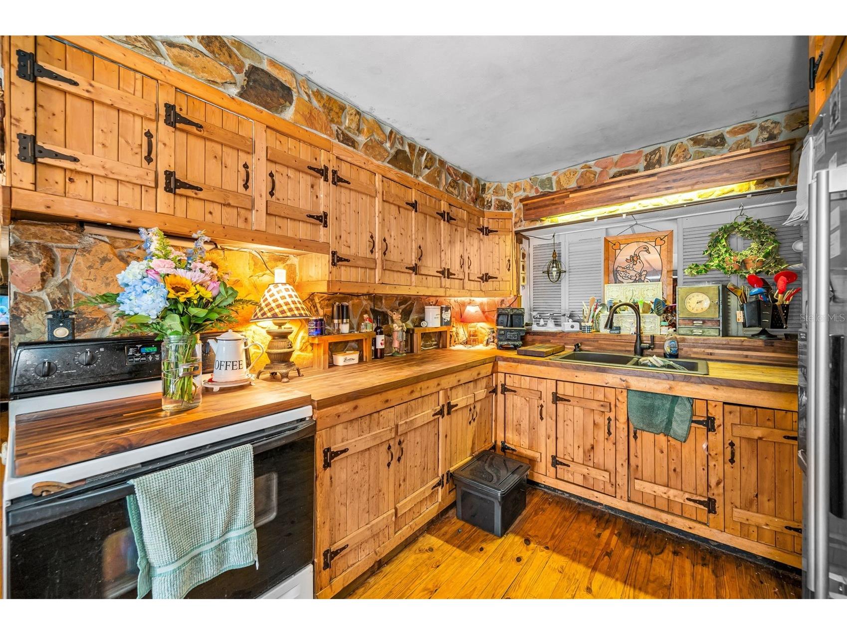 2876 30th Avenue N Saint Petersburg FL 33713 TB8500662 image21