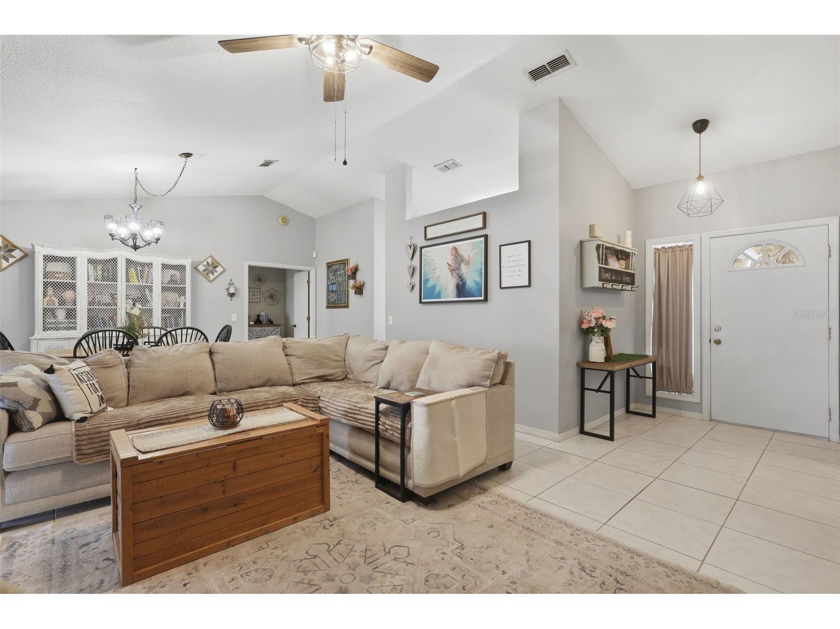 2876 Bardahl Court Deltona FL 32738 - LAKE LOUISE V4948367 image3