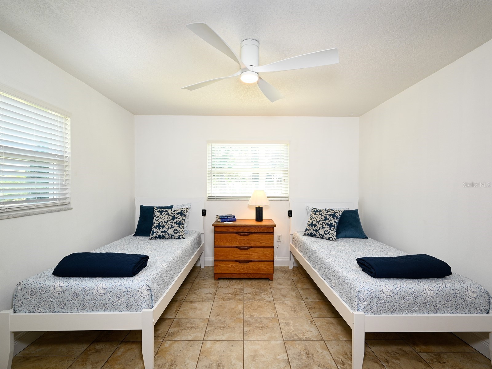 2876 Hardee Drive Sarasota FL 34231 - GULF GATE WOODS A4682244 image15