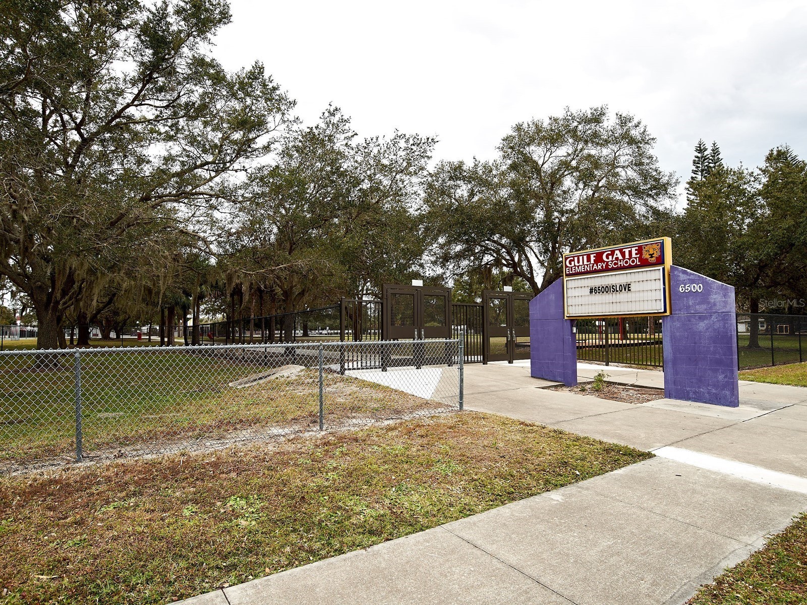 2876 Hardee Drive Sarasota FL 34231 - GULF GATE WOODS A4682244 image43