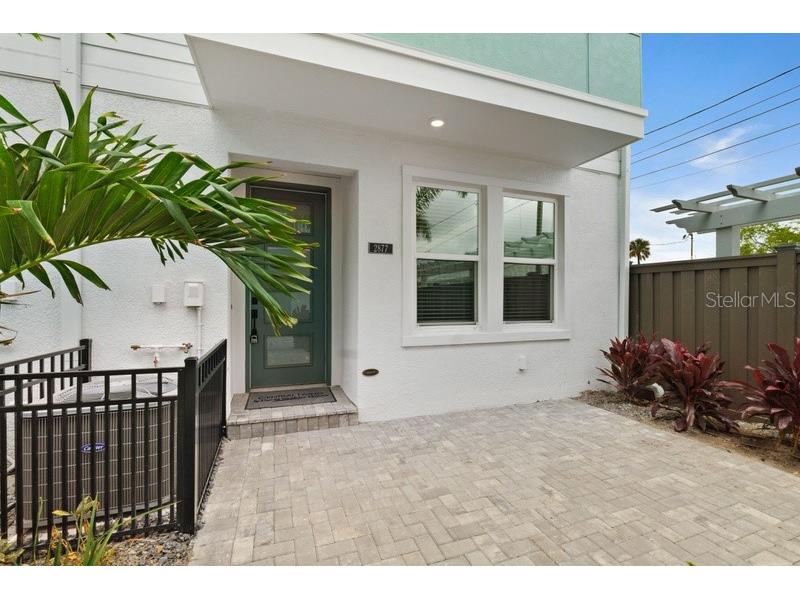 2877 1st Avenue S Saint Petersburg FL 33712 T3413400 image1