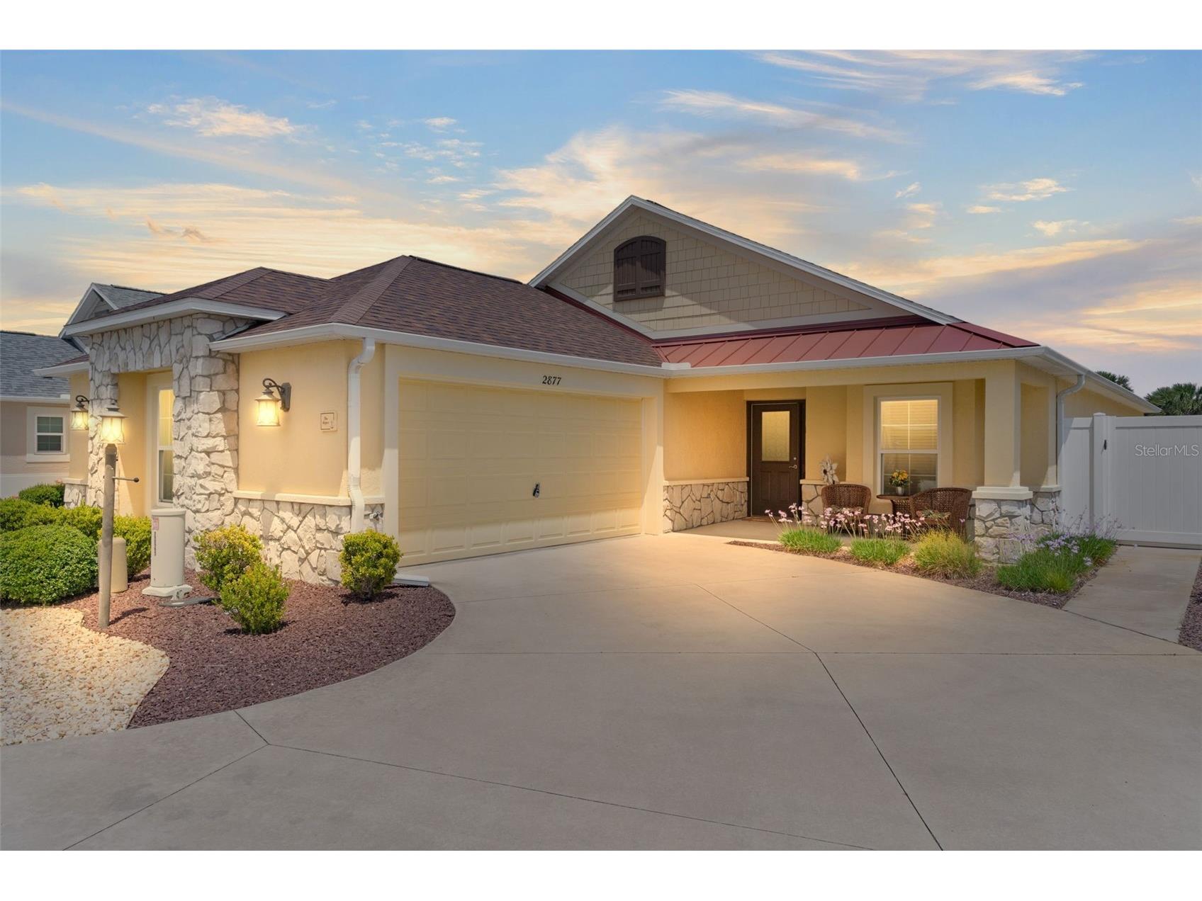 2877 Charlevoix Street The Villages FL 32163 G5111285 image1
