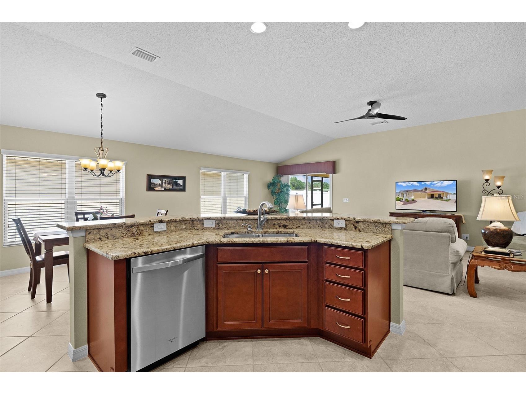 2877 Charlevoix Street The Villages FL 32163 G5111285 image18