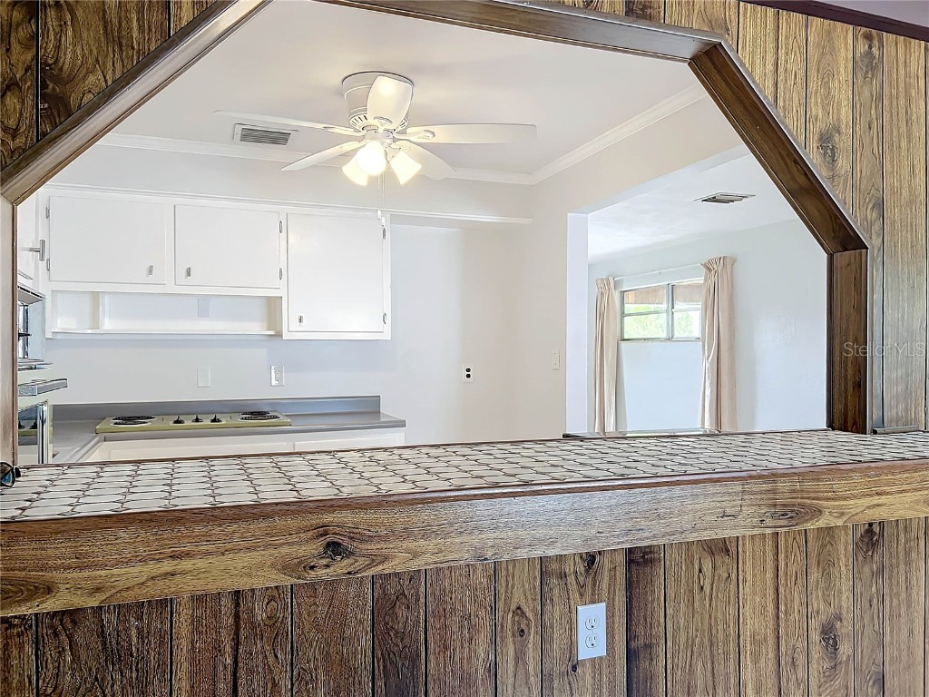 2877 Michigan Street Sarasota FL 34237 A4676851 image22