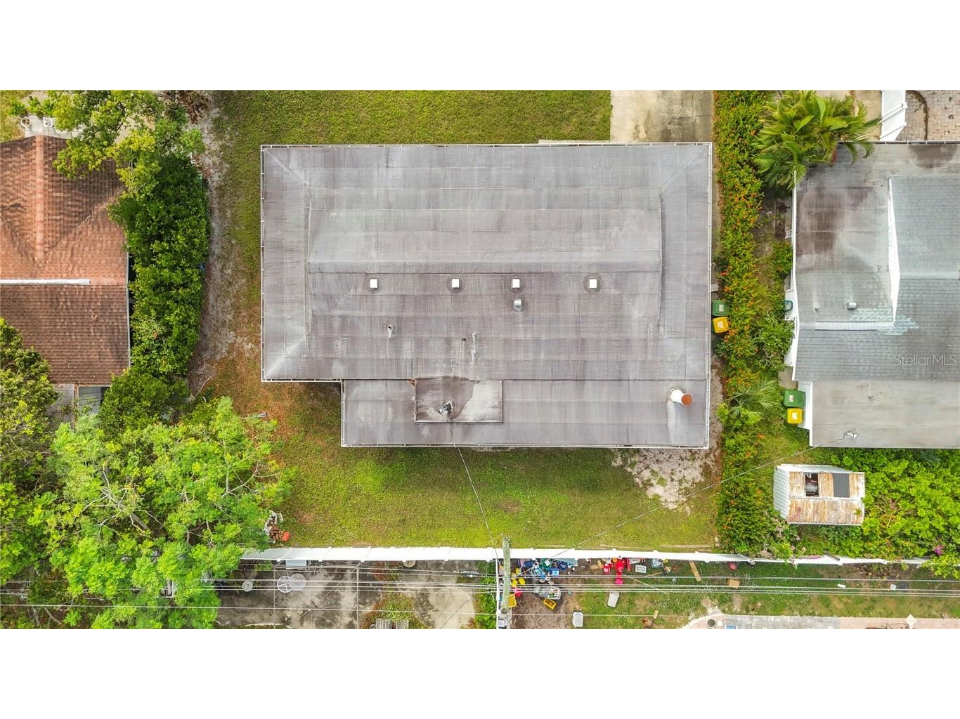 2877 Michigan Street Sarasota FL 34237 A4676851 image44