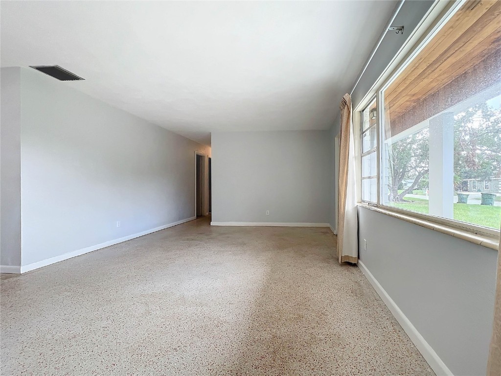 2877 Michigan Street Sarasota FL 34237 A4676851 image9