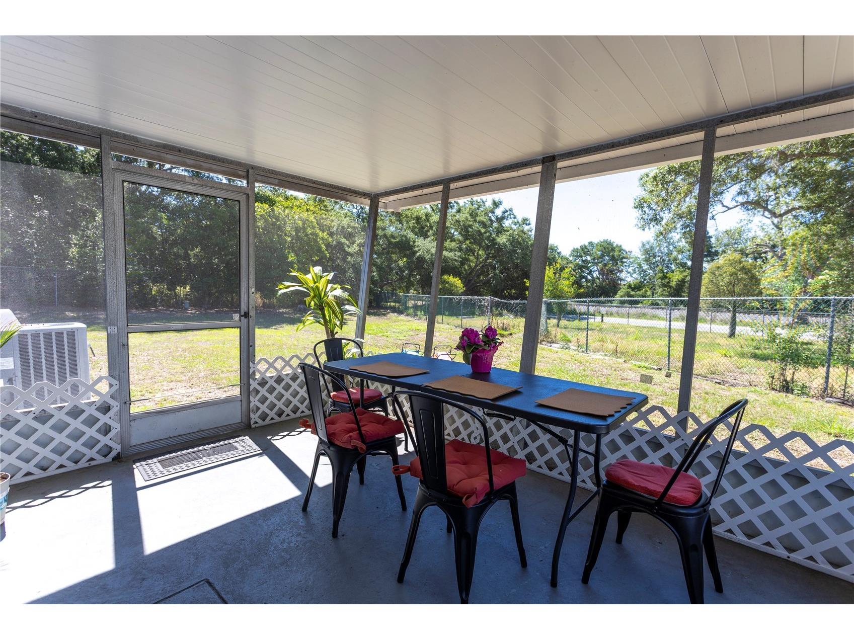 2877 Nutwood Street Clearwater FL 33759 TB8506548 image31