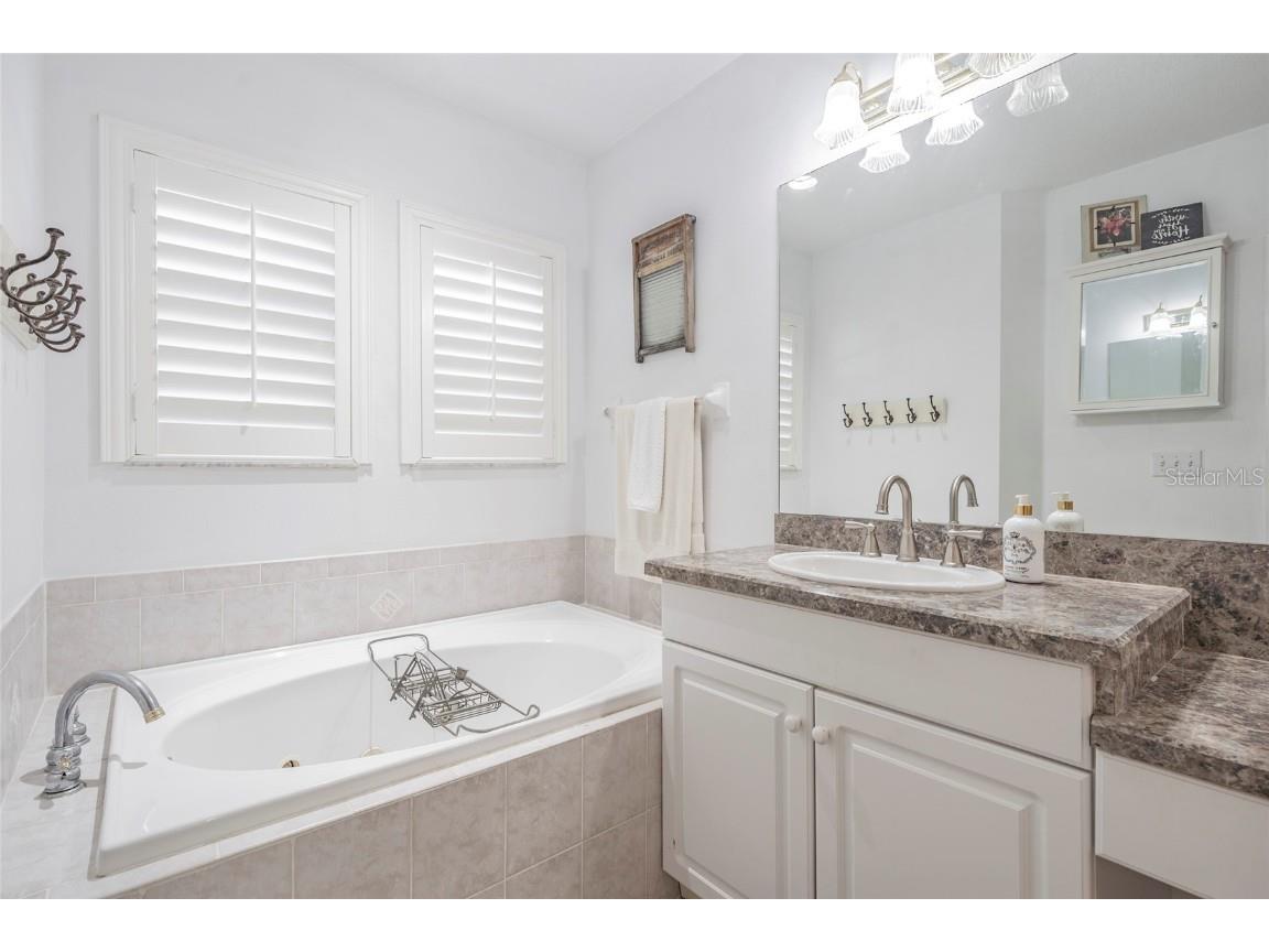 2878 Bayshore Trails Drive Tampa FL 33611 TB8447645 image25