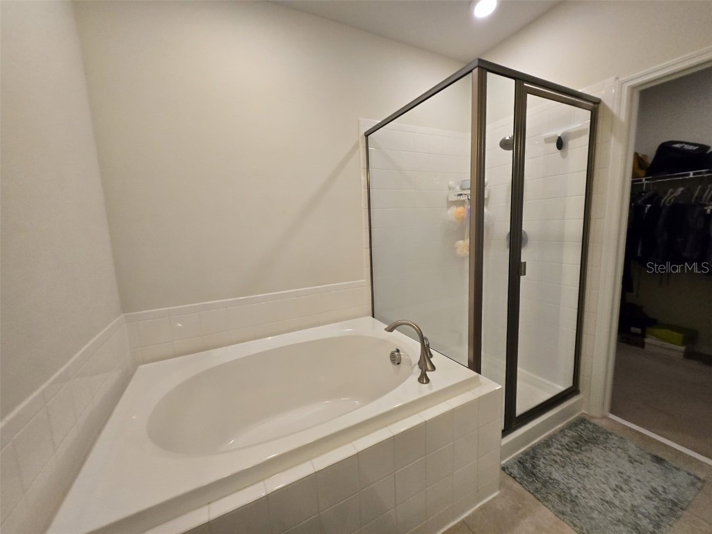 2878 Grand Kemerton Place Tampa FL 33618 TB8342925 image32