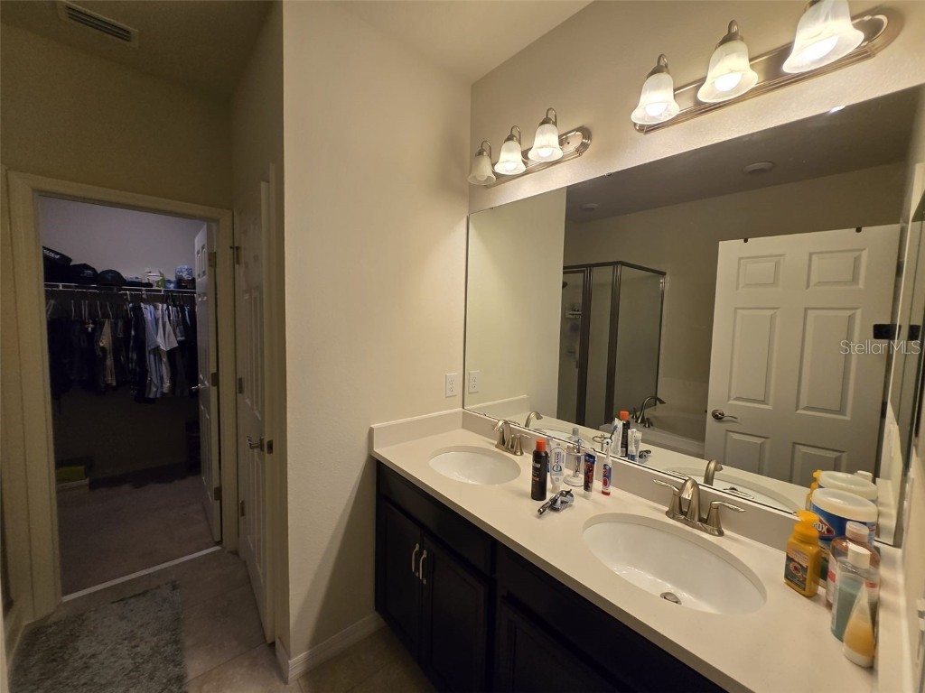 2878 Grand Kemerton Place Tampa FL 33618 TB8342925 image33