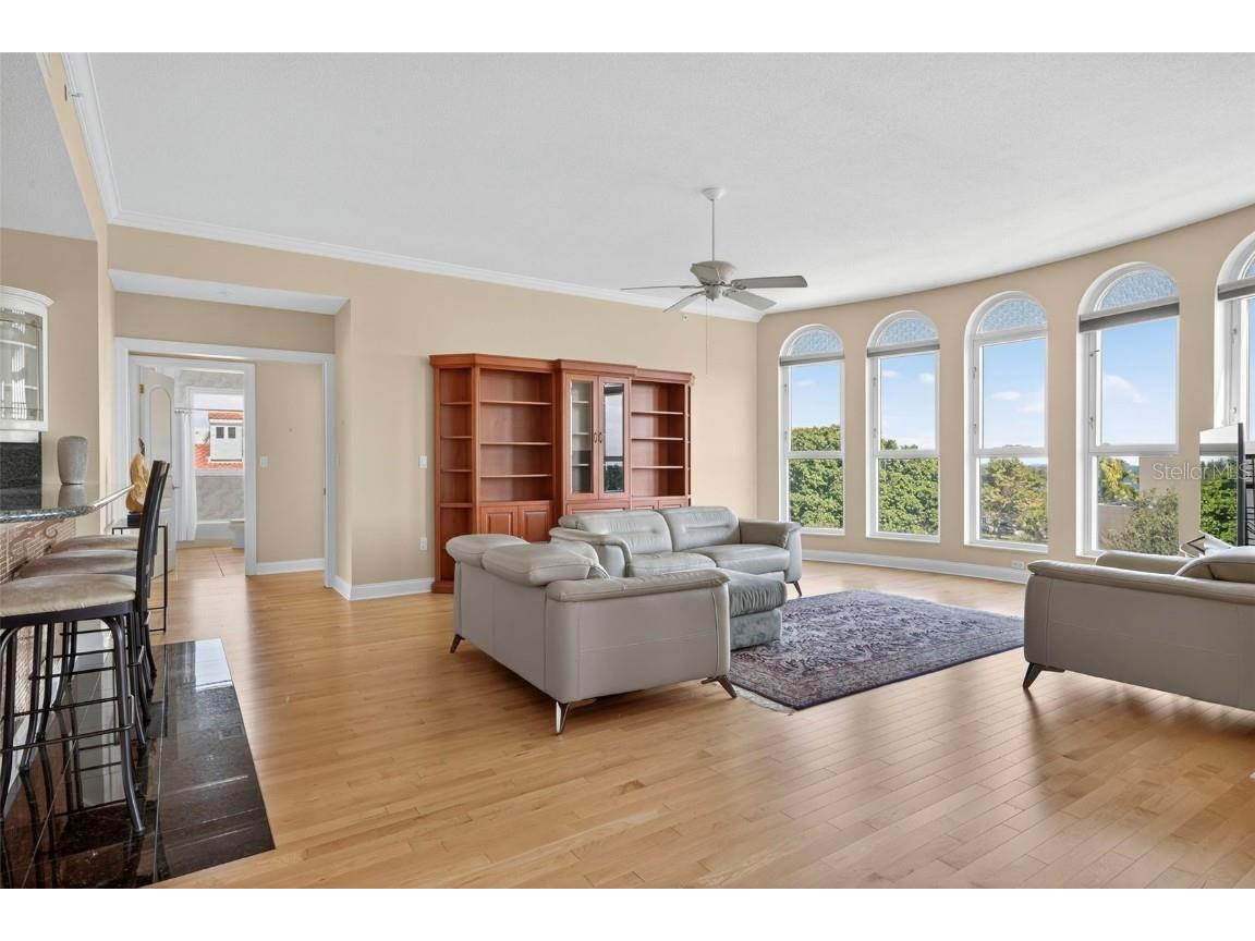 288 Beach Drive NE #4B Saint Petersburg FL 33701 TB8451501 image11