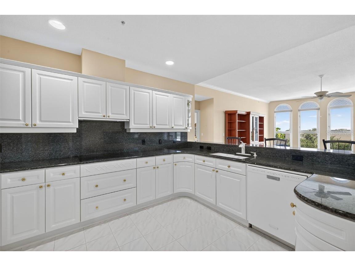 288 Beach Drive NE #4B Saint Petersburg FL 33701 TB8451501 image27