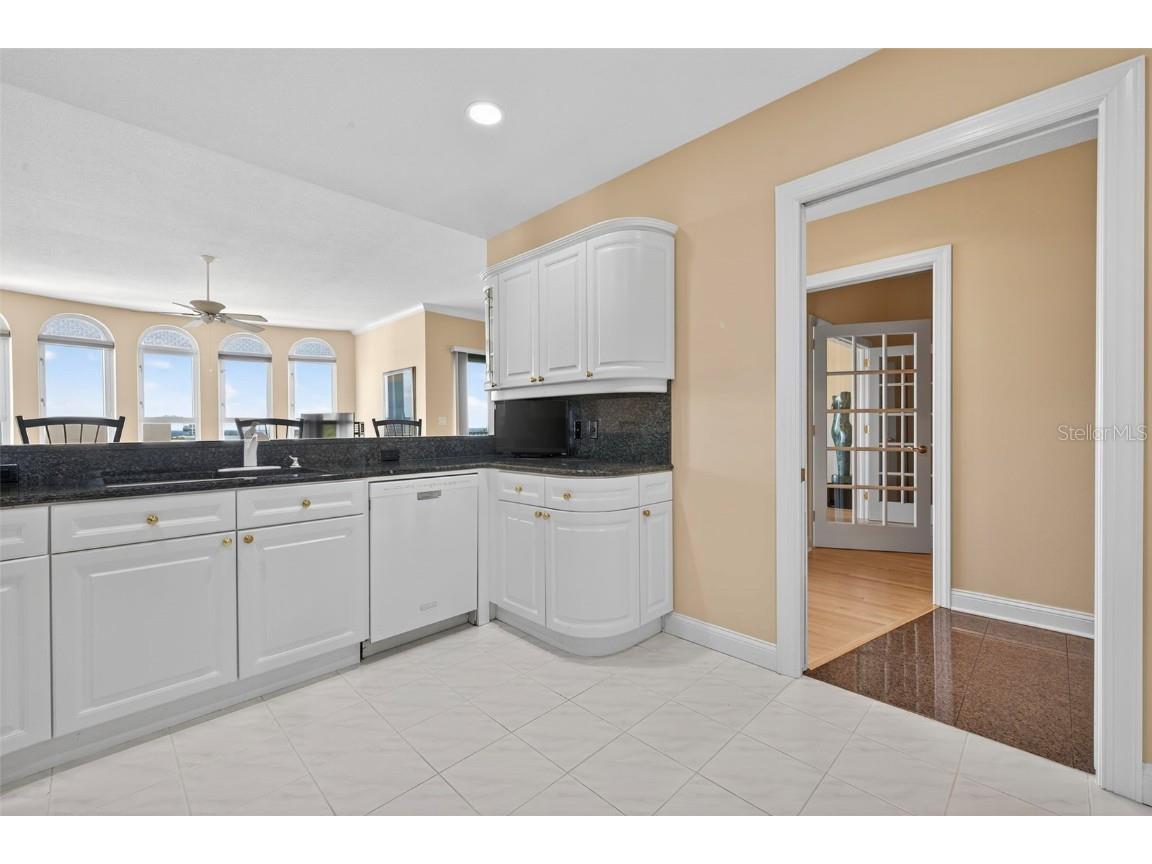 288 Beach Drive NE #4B Saint Petersburg FL 33701 TB8451501 image29