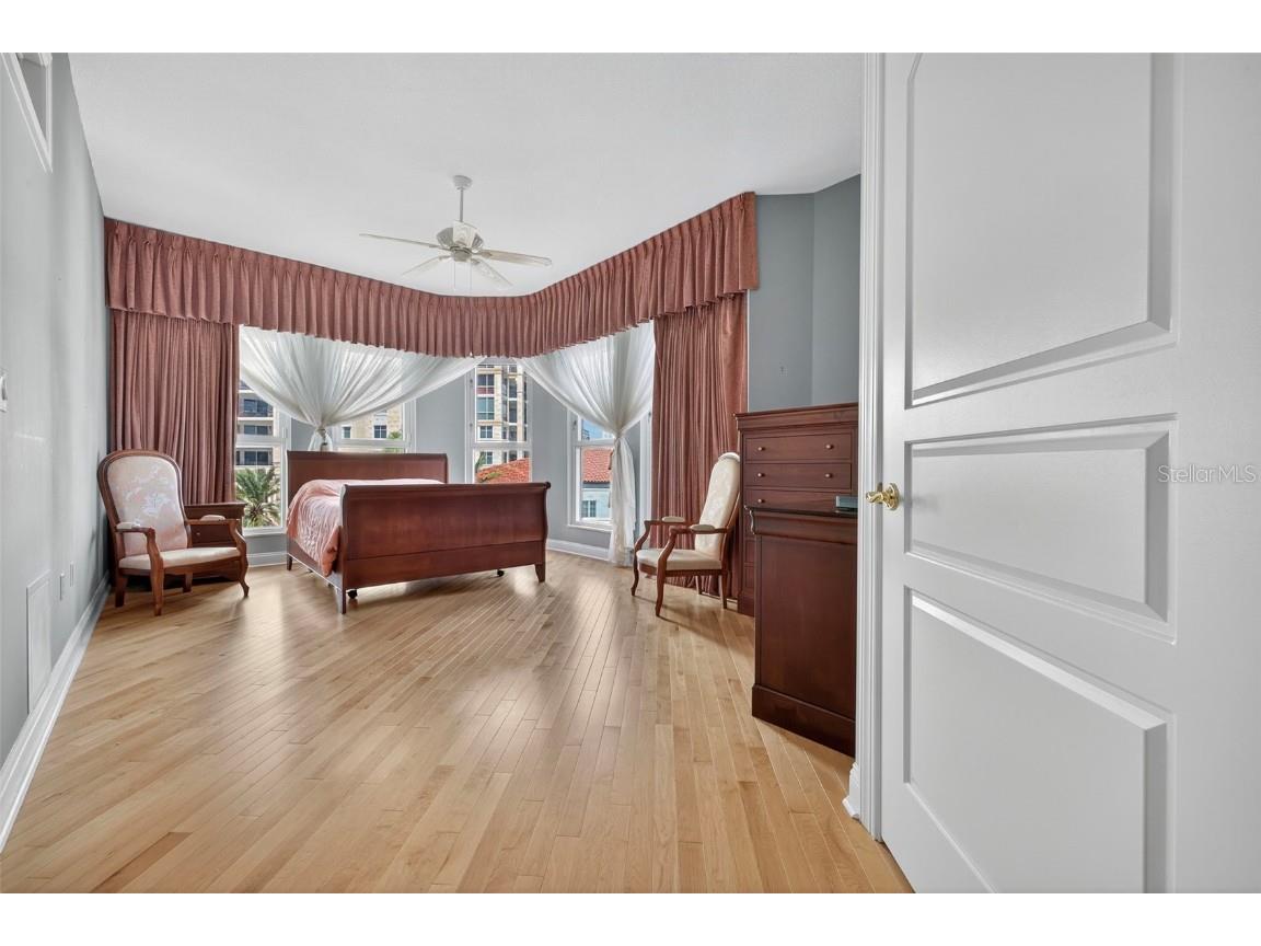 288 Beach Drive NE #4B Saint Petersburg FL 33701 TB8451501 image33