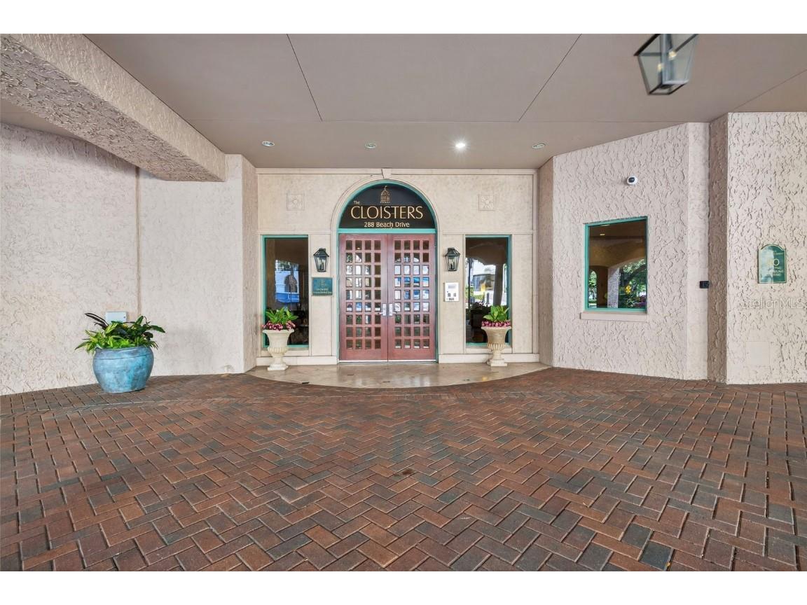 288 Beach Drive NE #4B Saint Petersburg FL 33701 TB8451501 image4
