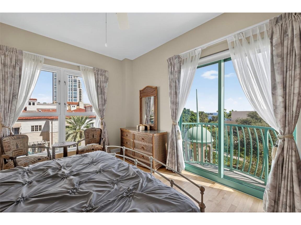 288 Beach Drive NE #4B Saint Petersburg FL 33701 TB8451501 image41