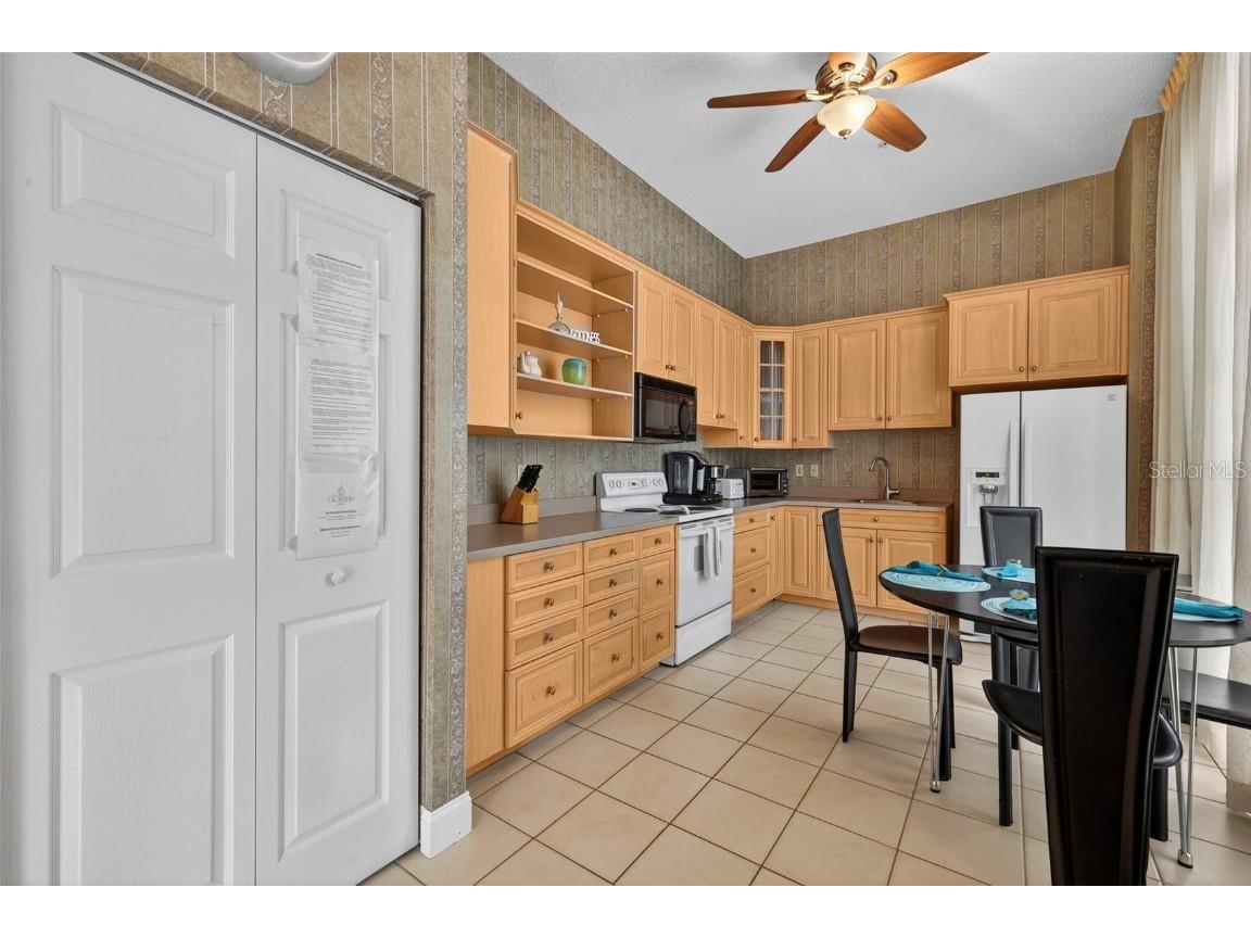 288 Beach Drive NE #4B Saint Petersburg FL 33701 TB8451501 image56