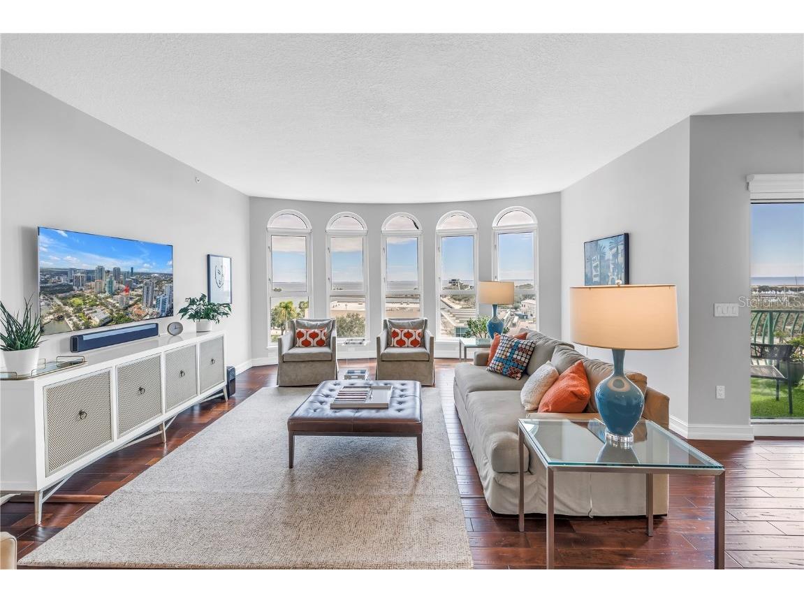 288 Beach Drive NE #6B Saint Petersburg FL 33701 - TAMPA BAY TB8443767 image8