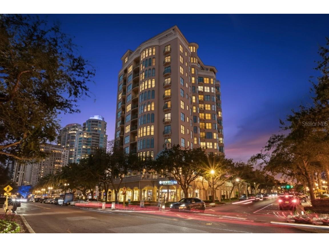 288 Beach Drive NE #PH-2A Saint Petersburg FL 33701 TB8440149 image1