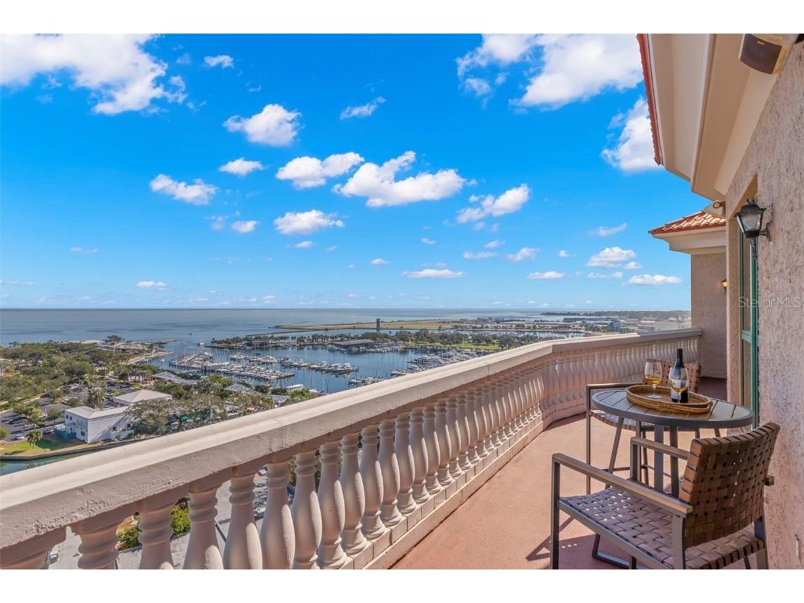 288 Beach Drive NE #PH-2A Saint Petersburg FL 33701 TB8440149 image25