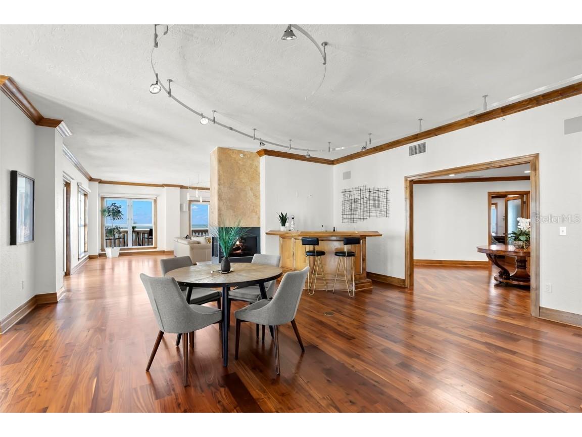 288 Beach Drive NE #PH-2A Saint Petersburg FL 33701 TB8440149 image31