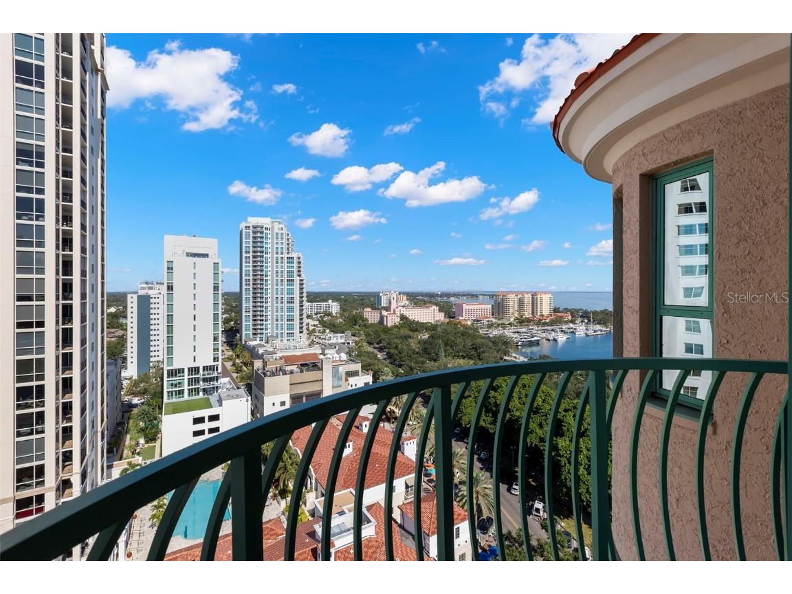 288 Beach Drive NE #PH-2A Saint Petersburg FL 33701 TB8440149 image38