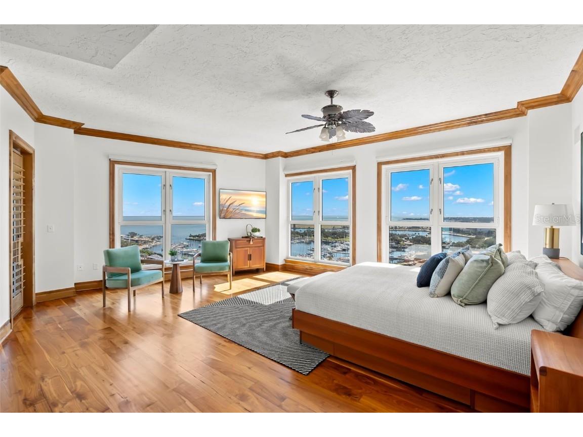 288 Beach Drive NE #PH-2A Saint Petersburg FL 33701 TB8440149 image4